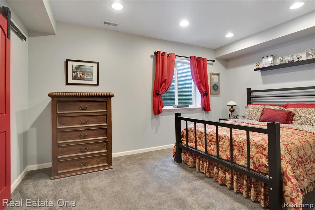3214 Everett Drive Rochester Hills, MI 48307 - Photo 38 of 50