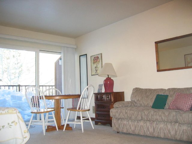 15775 B Donner Pass Road, Unit 213 Truckee, CA 96161 - Photo 5 of 9 Gallery Image 5