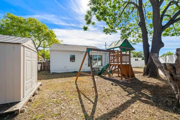 $949,999 | 1330 Northside Avenue, Berkeley, CA 94702