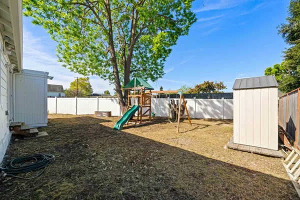 $949,999 | 1330 Northside Avenue, Berkeley, CA 94702