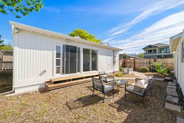 $949,999 | 1330 Northside Avenue, Berkeley, CA 94702