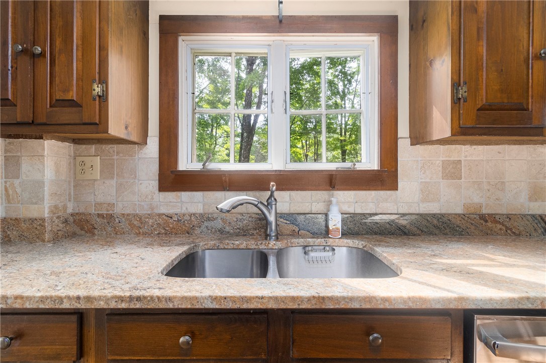 159 Evans Road Glocester, RI 02814 - Photo 10 of 50