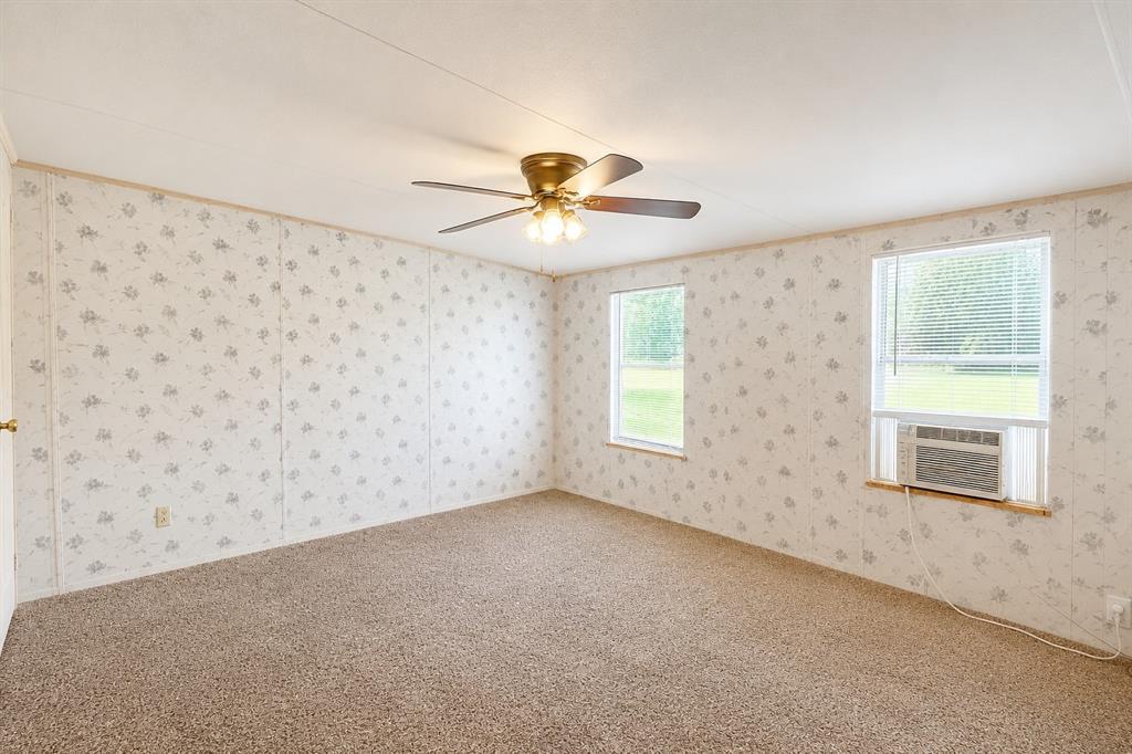 398 Avenue D Point, TX 75472 - Photo 6 of 11