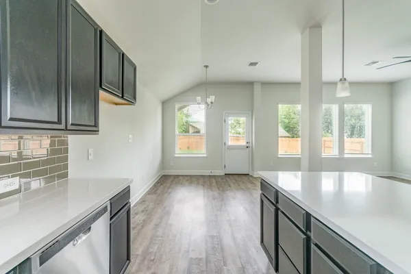 $2,100 | 527 Bridgestone Way, Buda, TX 78610