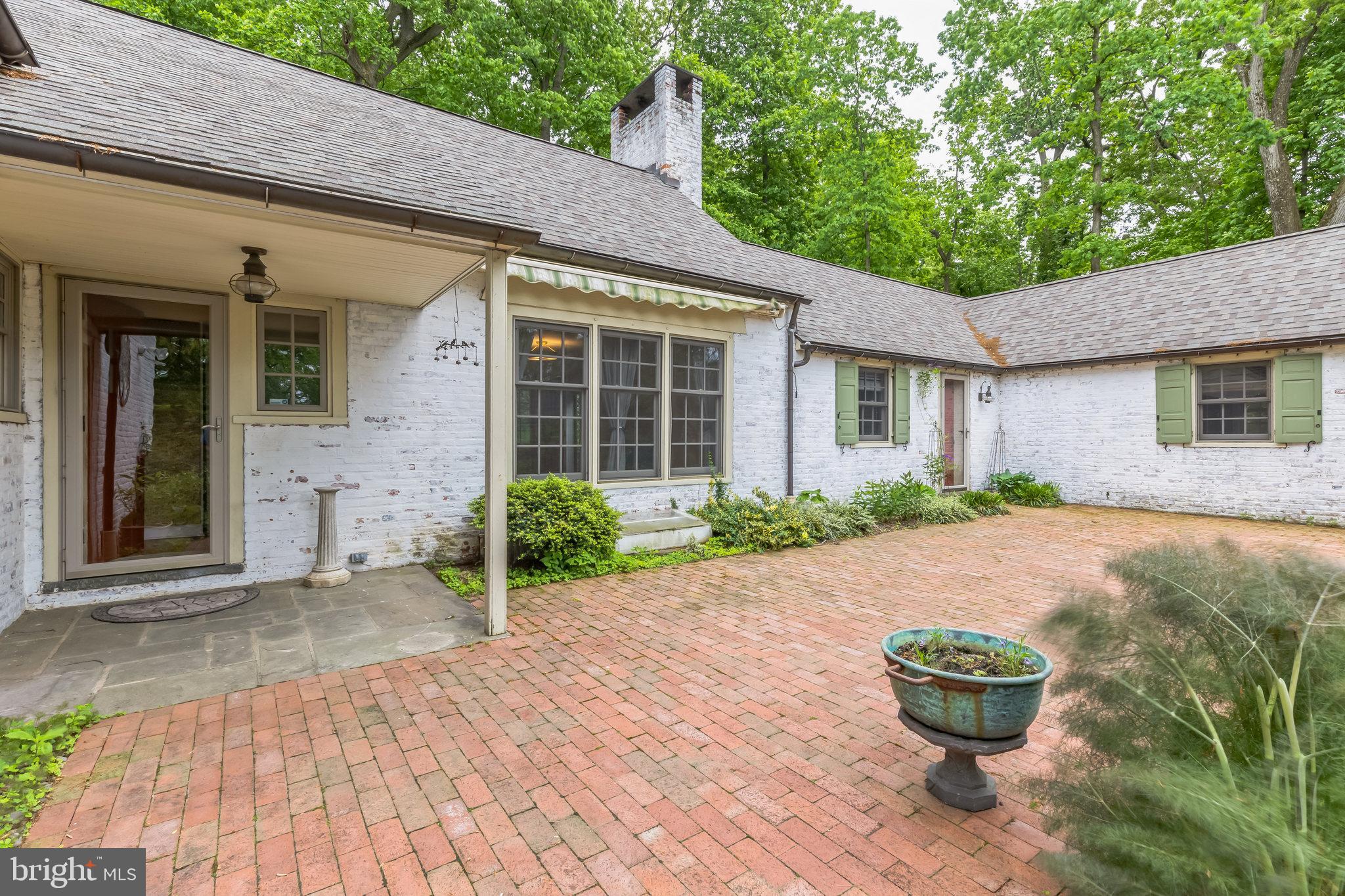 501 Edann Road Glenside, PA 19038 - Photo 2 of 33 Exterior Front