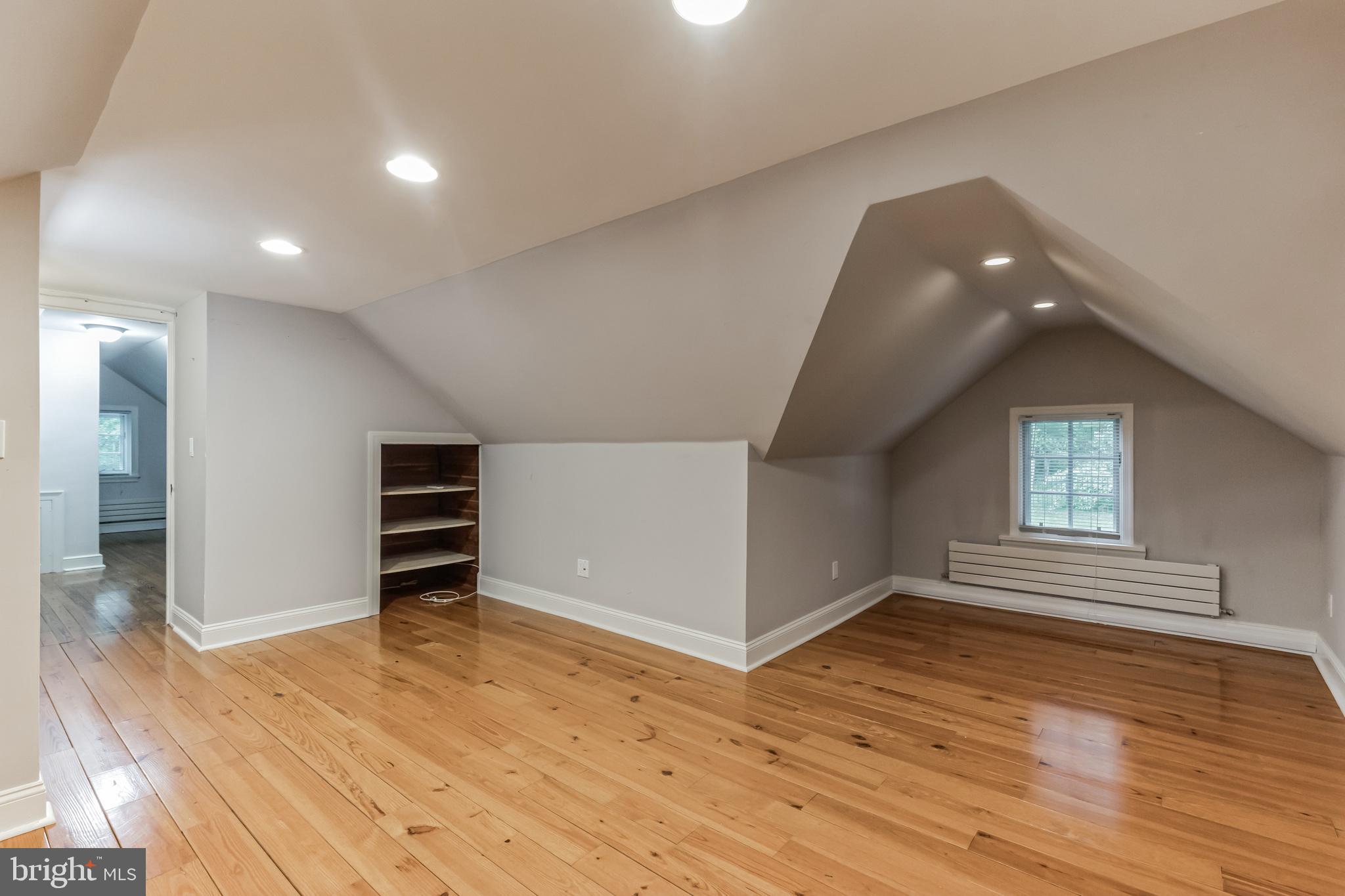 501 Edann Road Glenside, PA 19038 - Photo 21 of 33 Bedroom 5