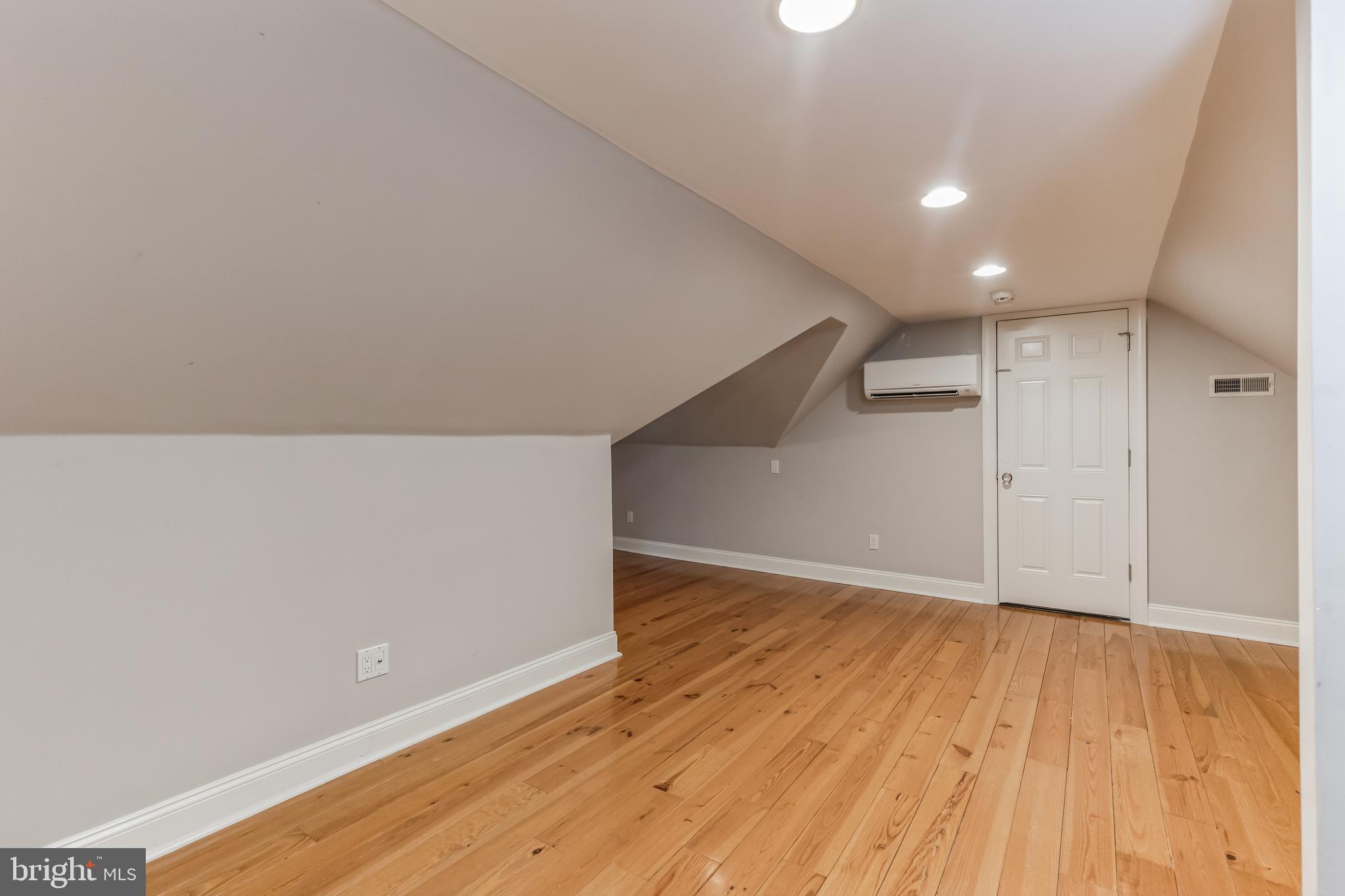 501 Edann Road Glenside, PA 19038 - Photo 24 of 33 Study