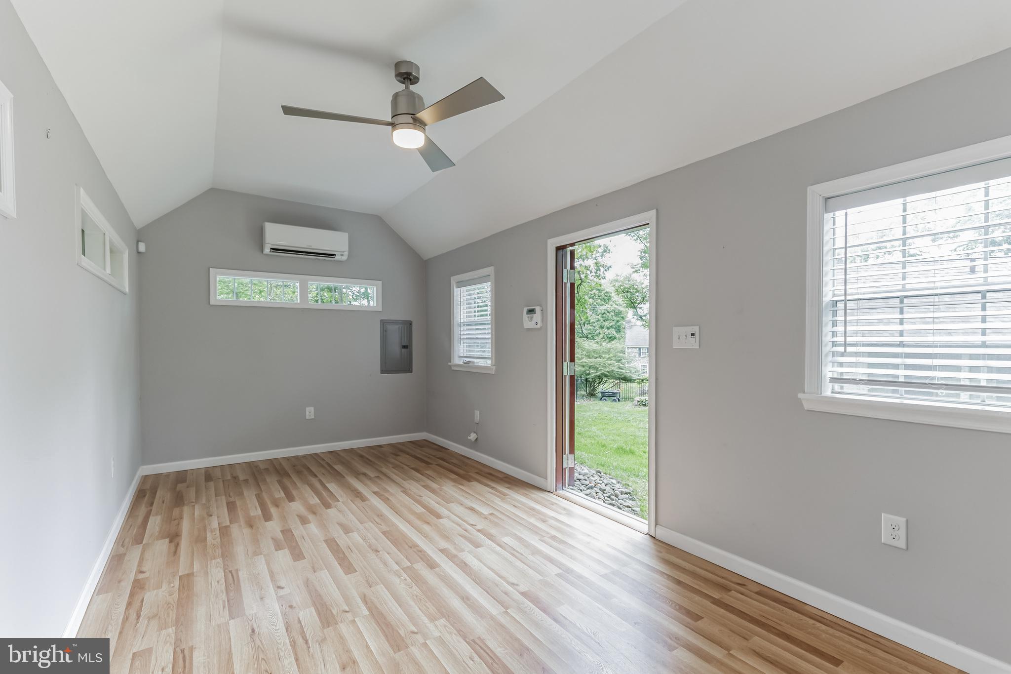 501 Edann Road Glenside, PA 19038 - Photo 33 of 33 Studio