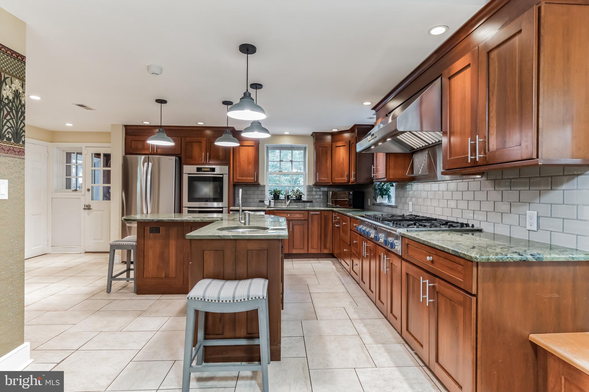 501 Edann Road Glenside, PA 19038 - Photo 8 of 33 Kitchen