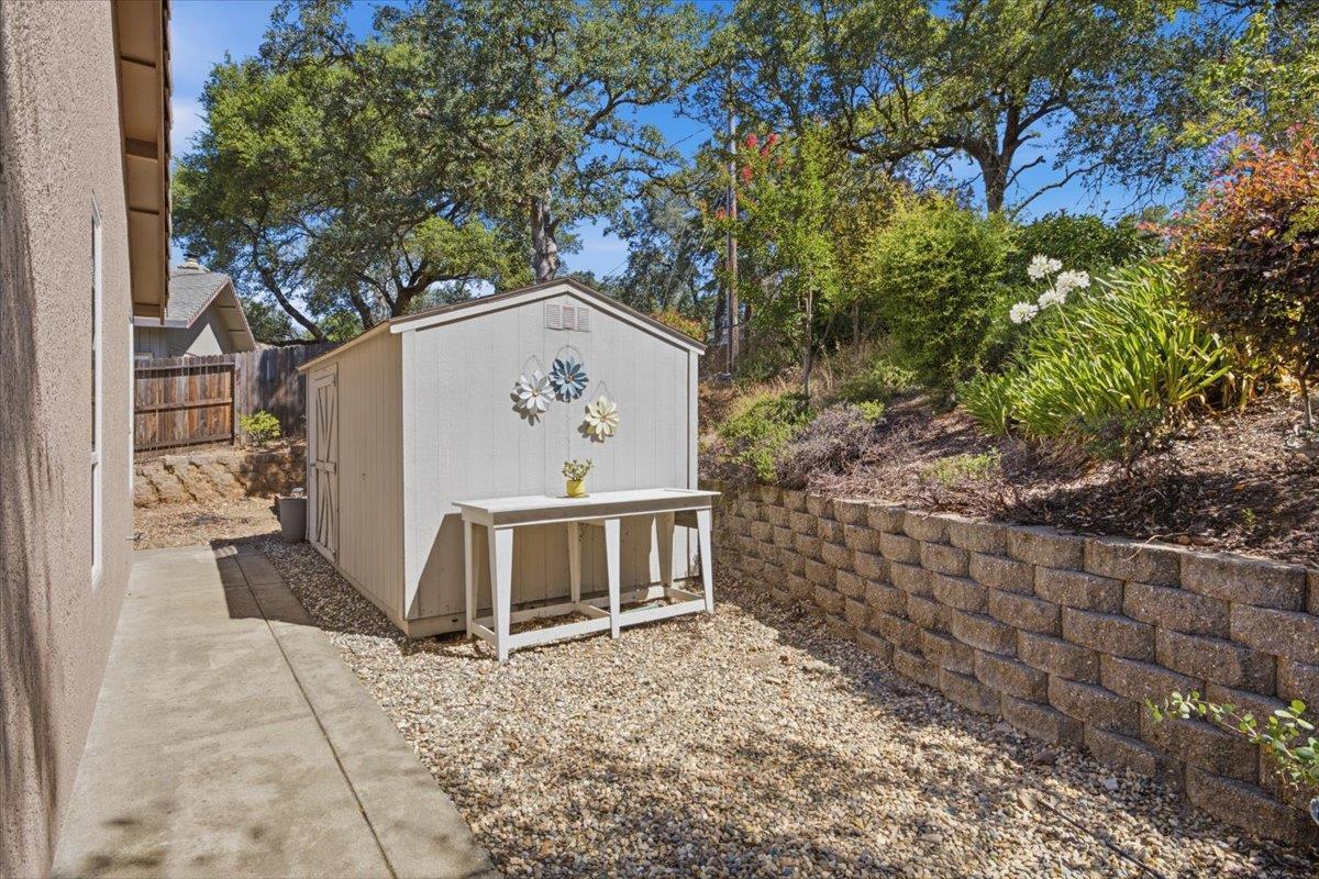2861 Osborne Road Cameron Park, CA 95682 - Photo 45 of 54