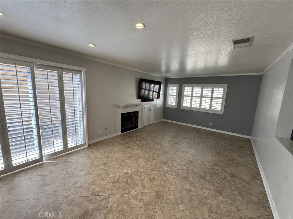 980 Acorn Lane Corona, CA 92878 - Photo 12 of 34