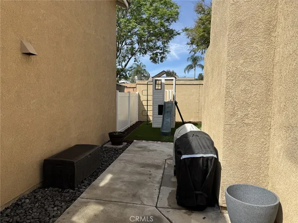 $3,500 | 980 Acorn Lane, Corona, CA 92878