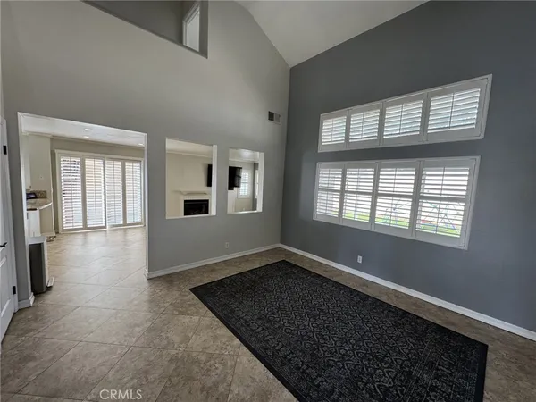 $3,500 | 980 Acorn Lane, Corona, CA 92878