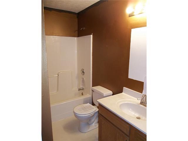 6525 Donn Road Northeast Newark, OH 43055 - Photo 11 of 18
