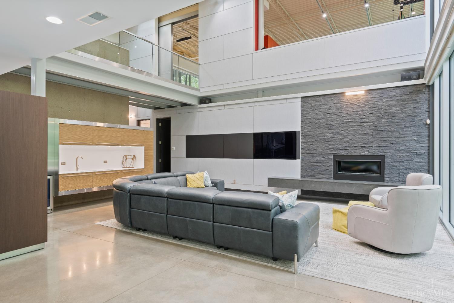 11870 Snider Road Cincinnati, OH 45249 - Photo 12 of 61 Gallery Image 12