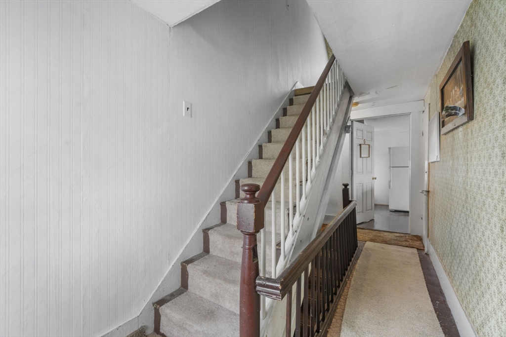 17-19 Whitehall Road Amesbury, MA 01913 - Photo 29 of 37 a view of entryway