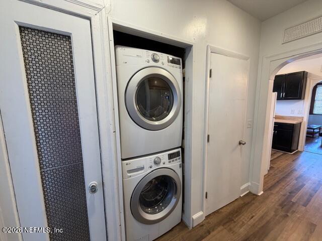 2670 Post Street, Unit 3 Jacksonville, FL 32204 - Photo 16 of 21 a utility room with dryer and washer