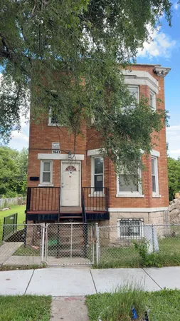 $219,000 | 1641 South Ridgeway Avenue, Chicago, IL 60623