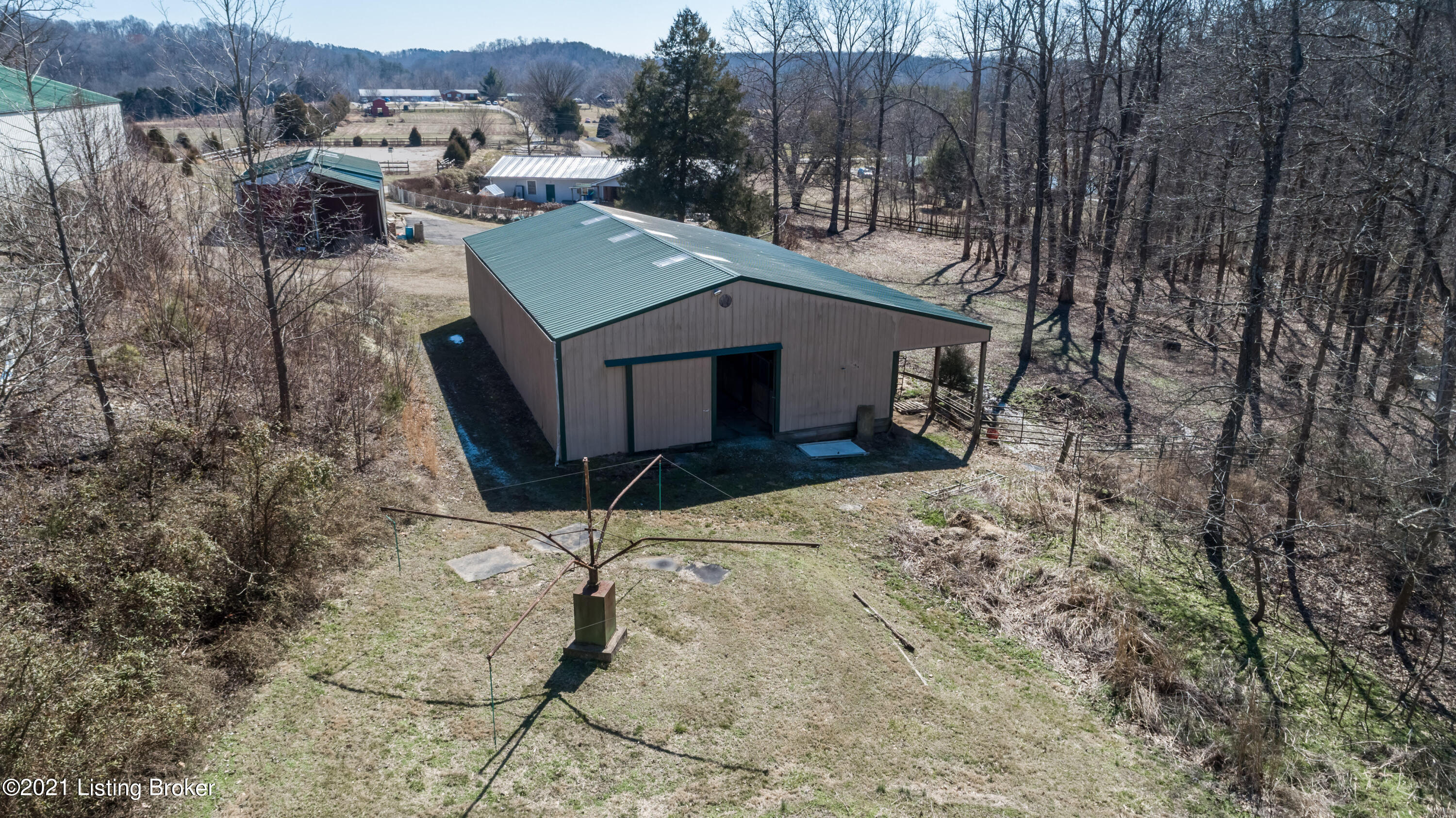 10234 Boston Road Boston, KY 40107 - Photo 10 of 42 barn and horse walker