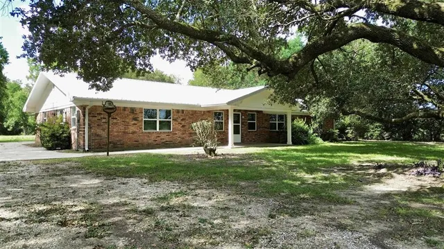 $350,000 | 11475 David Road, Welsh, LA 70591