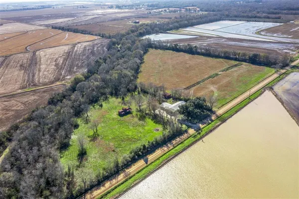 $375,000 | 11475 David Road, Welsh, LA 70591