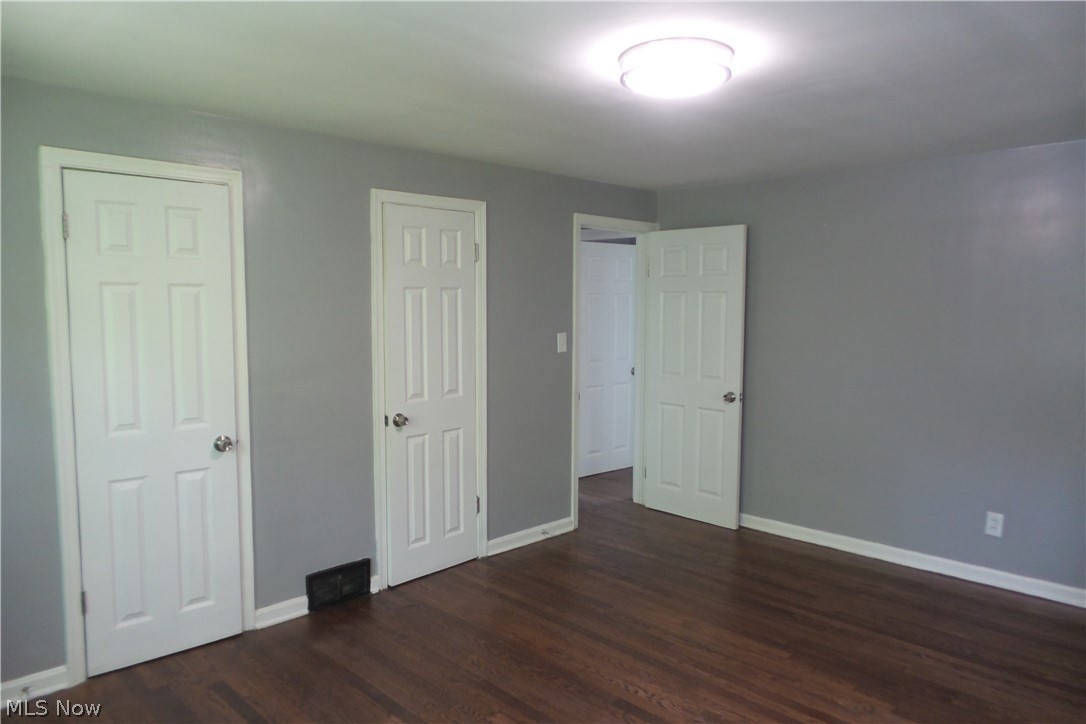 3139 Keswick Road Cleveland, OH 44120 - Photo 13 of 18