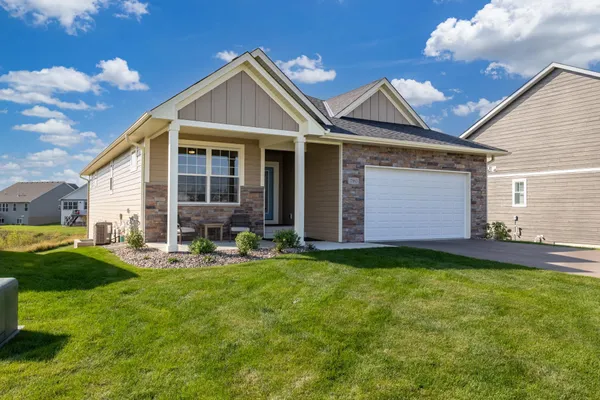 $820,999 | 17963 Greenwich Way, Lakeville, MN 55044