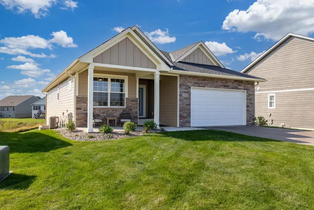 $820,999 | 17963 Greenwich Way, Lakeville, MN 55044