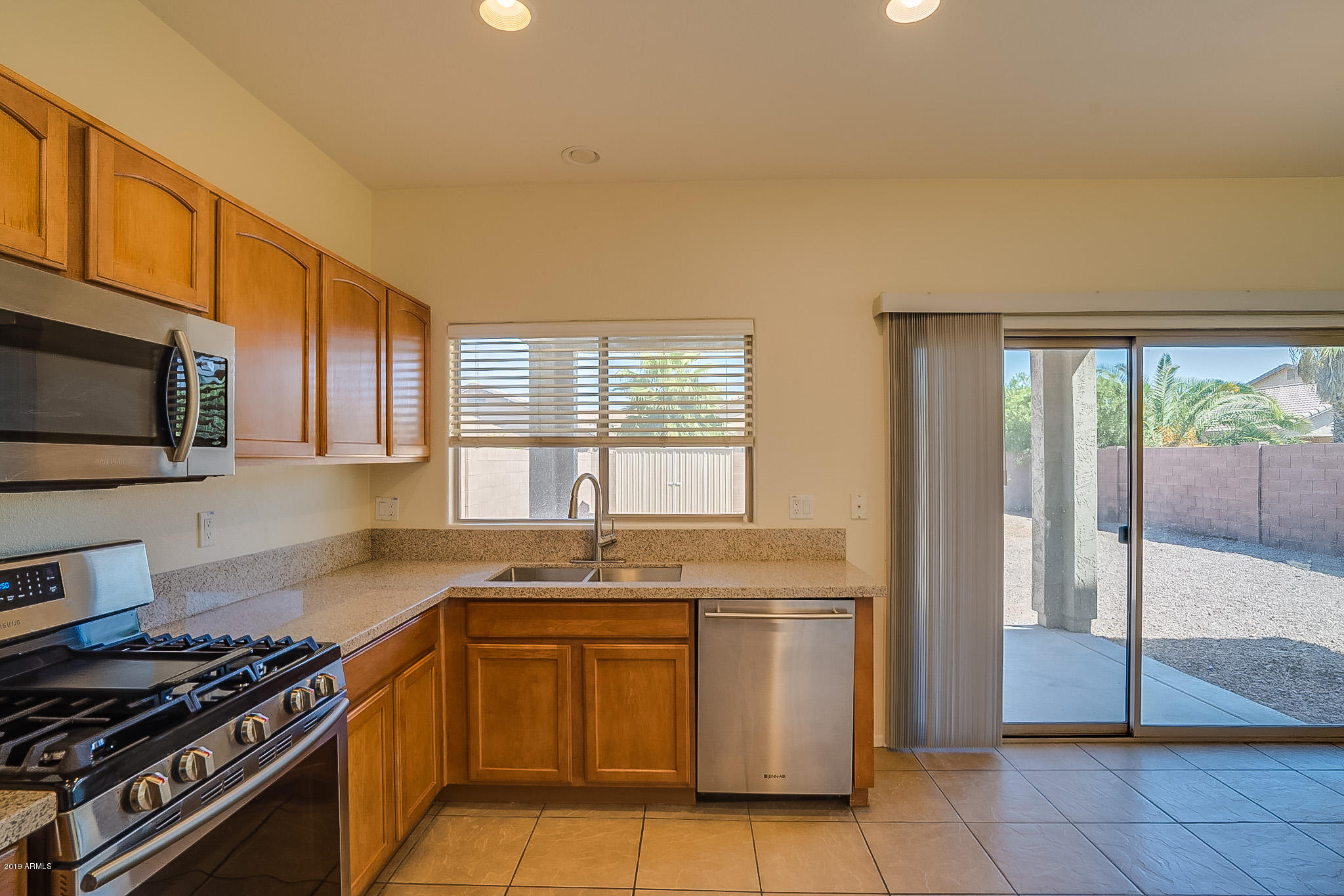 44188 Pioneer Road Maricopa, AZ 85139 - Photo 7 of 19 photo_07