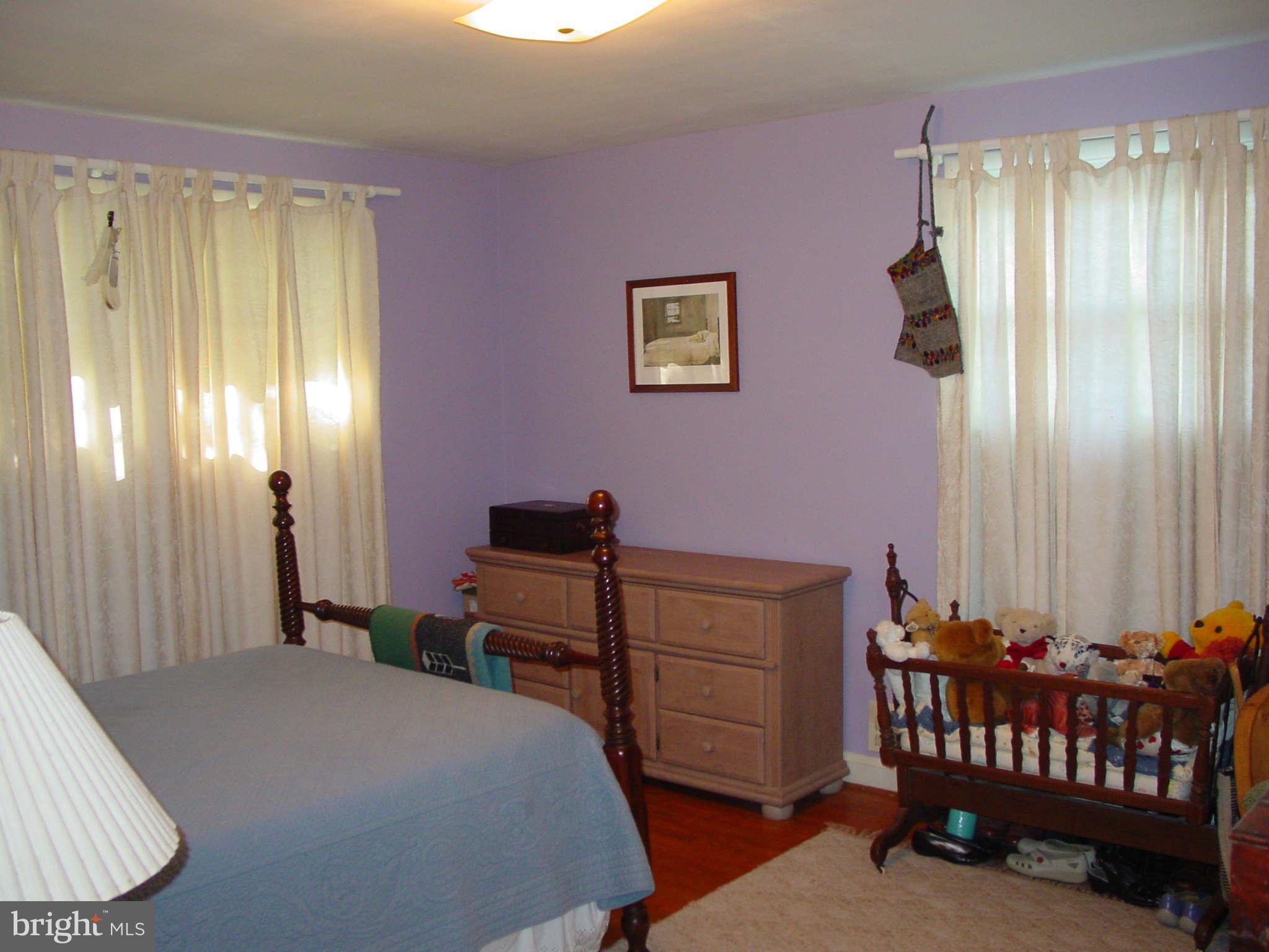 6102 Rusk Avenue Baltimore, MD 21209 - Photo 11 of 21 Bedroom