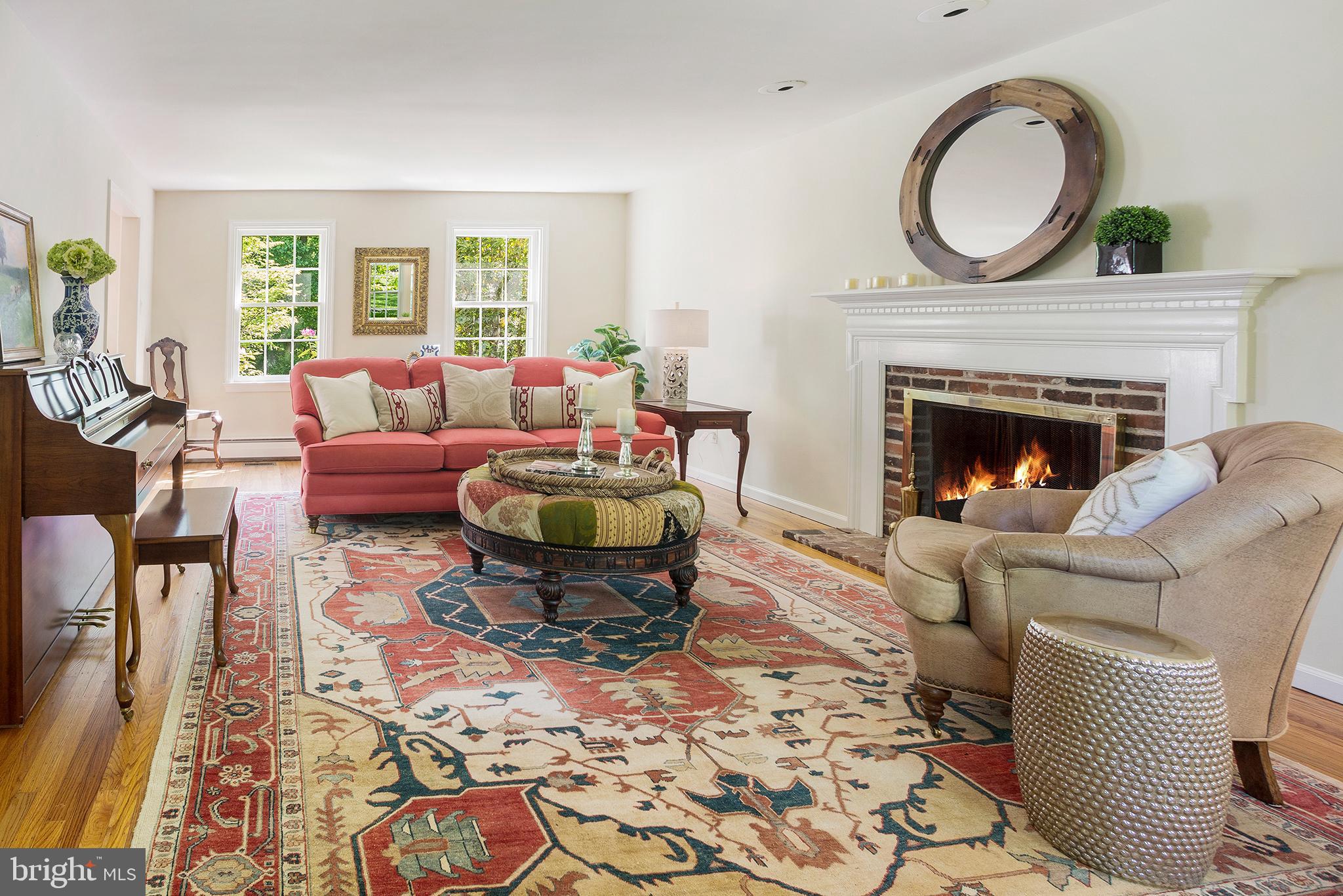 833 Milmar Road Newtown Square, PA 19073 - Photo 11 of 24 Living Room