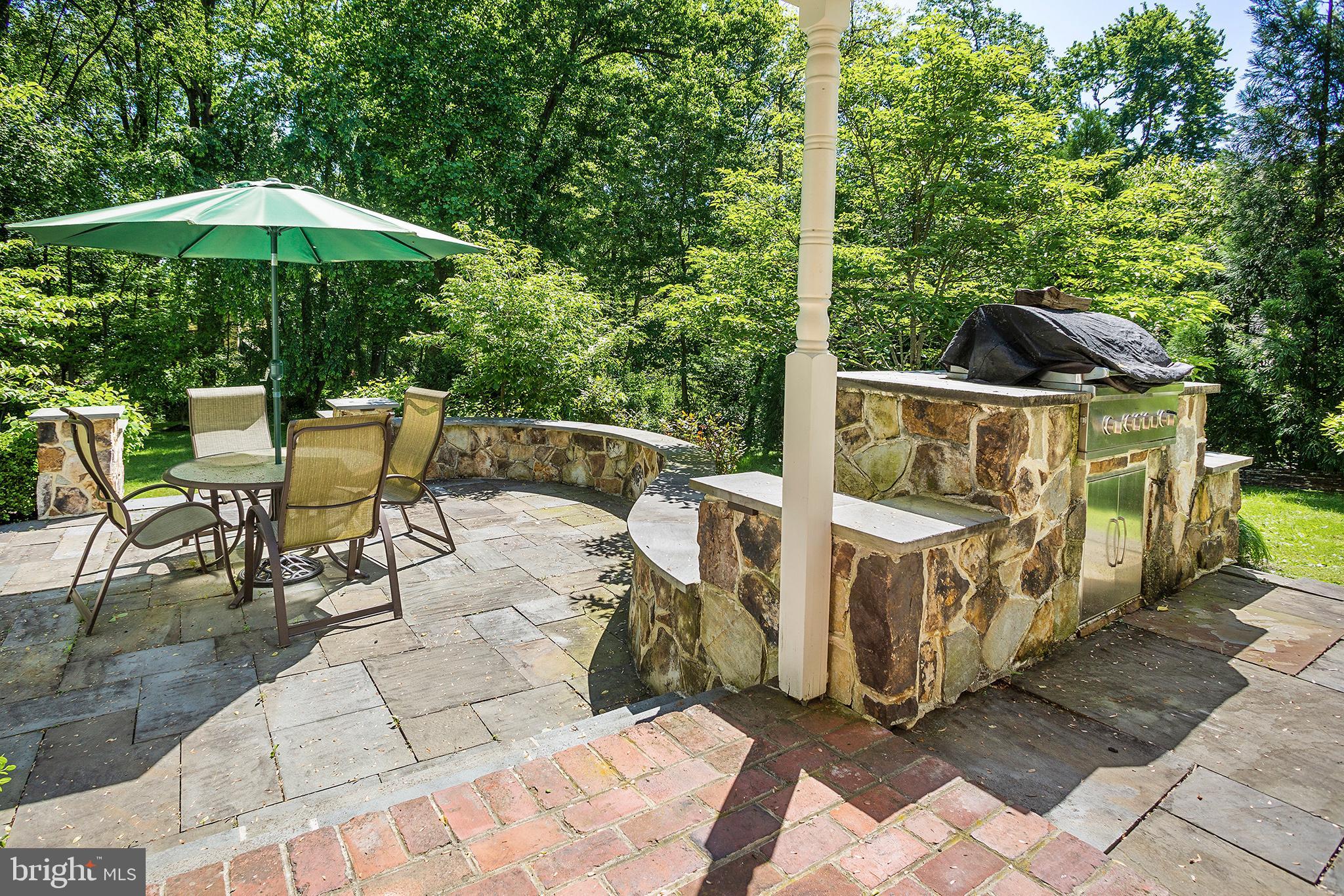 833 Milmar Road Newtown Square, PA 19073 - Photo 22 of 24 Outside Grill