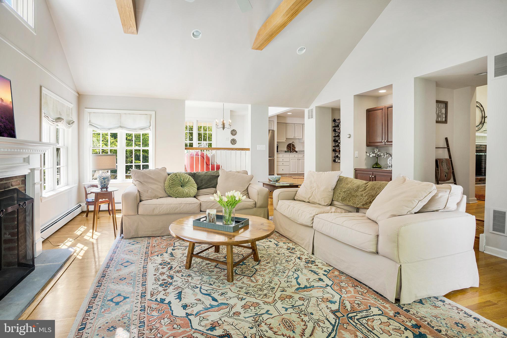 833 Milmar Road Newtown Square, PA 19073 - Photo 8 of 24 Great Room
