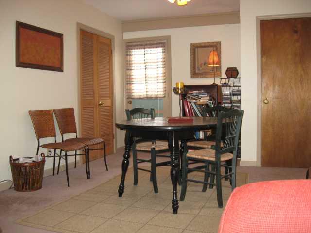 930 Pawnee Road Carmel, IN 46032 - Photo 7 of 12 Gallery Image 7