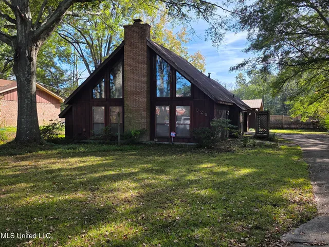 $120,000 | 325 West Porter Street, Ridgeland, MS 39157