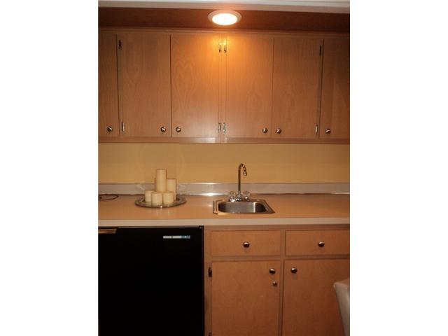 2750 Lymington Road Columbus, OH 43220 - Photo 17 of 25