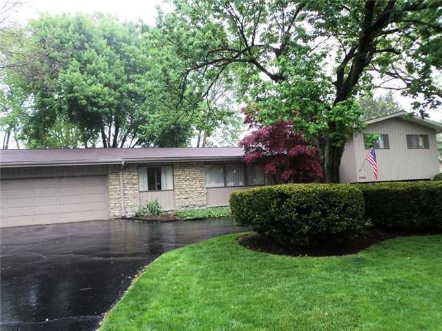 2750 Lymington Road Columbus, OH 43220 - Photo 2 of 25