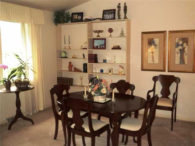 2750 Lymington Road Columbus, OH 43220 - Photo 8 of 25