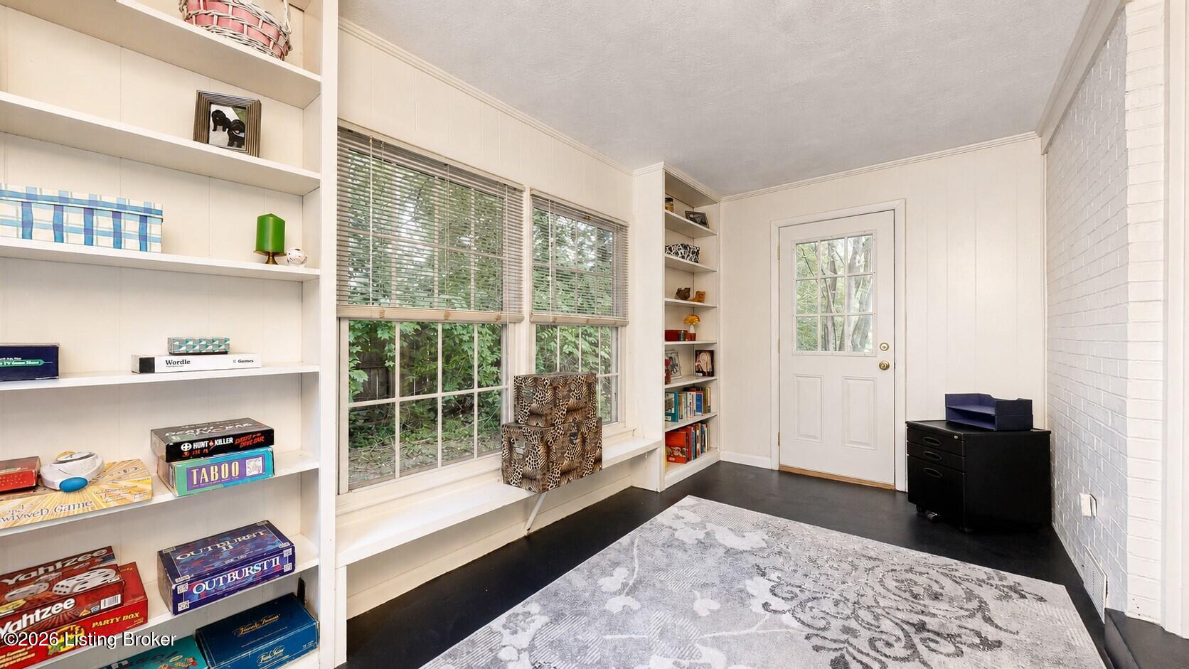 7204 Wesboro Road Louisville, KY 40222 - Photo 22 of 35 sunroom2