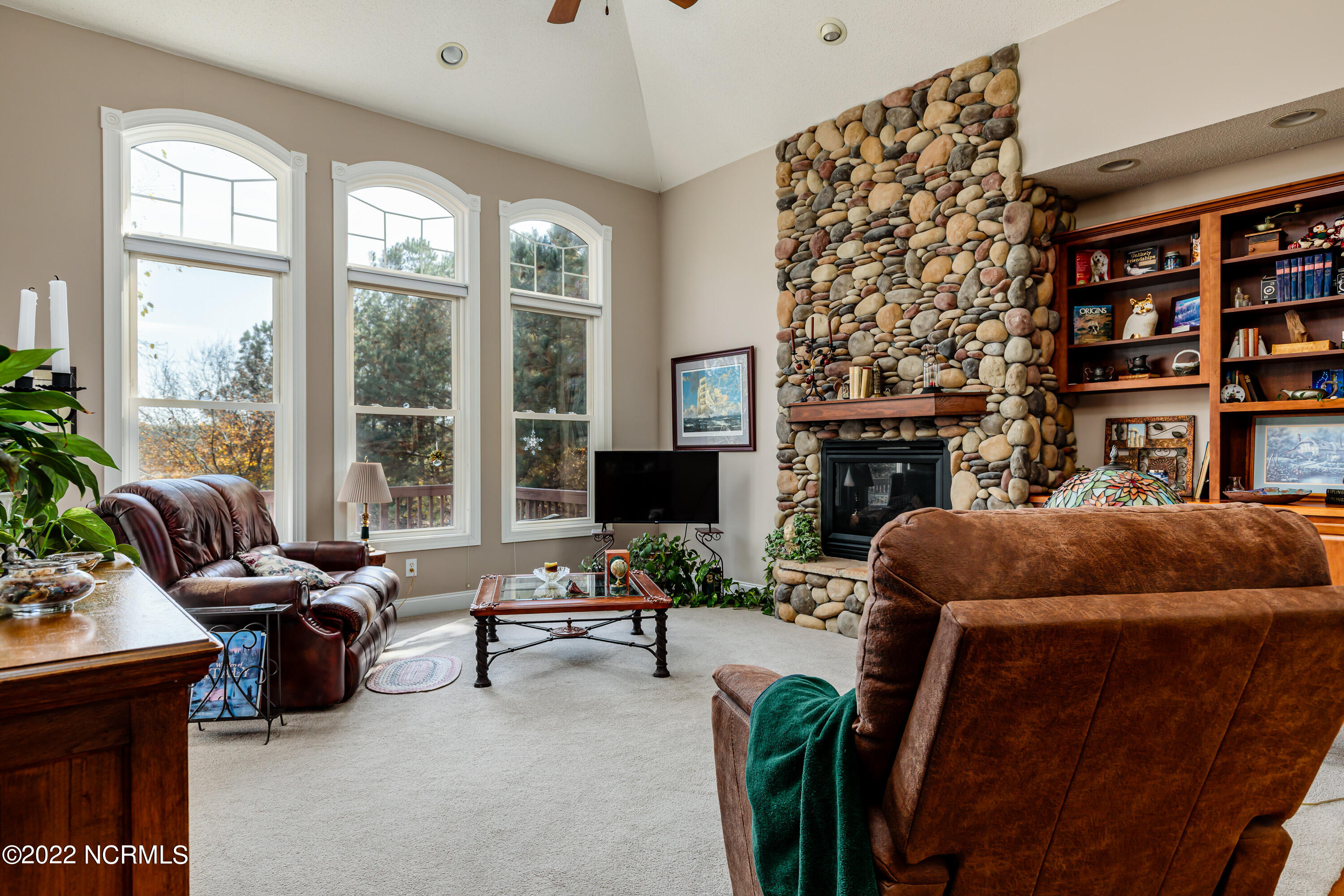 270 Gails Road West End, NC 27376 - Photo 10 of 48 270gailsrdINT-24