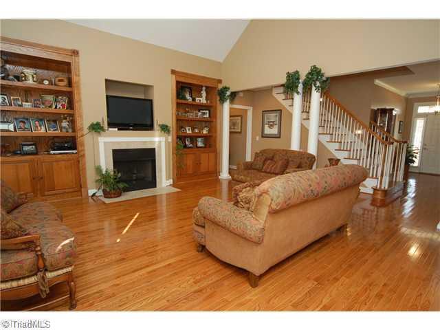 3605 Hunting Ridge Drive High Point, NC 27265 - Photo 5 of 16 Living Room.