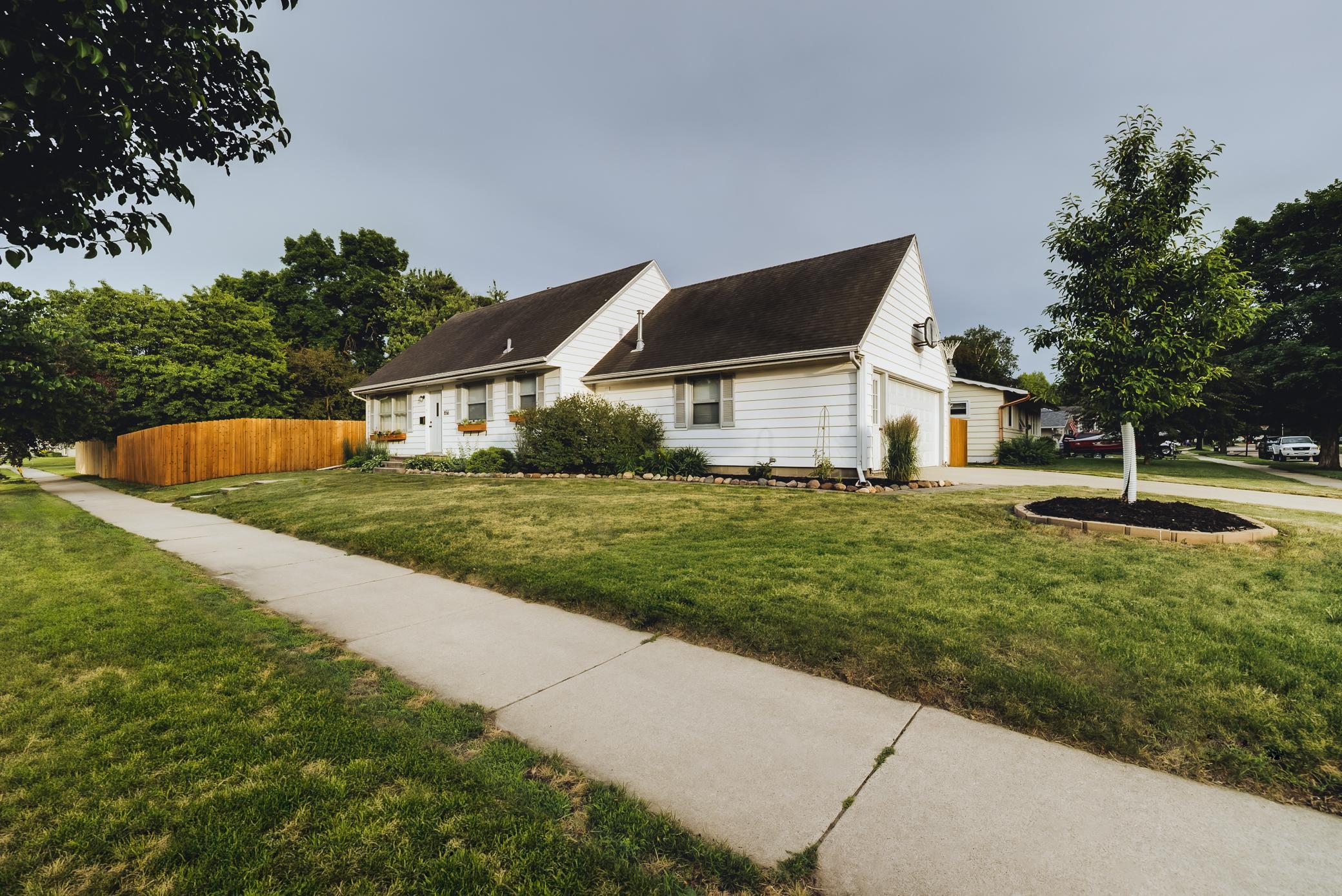 856 16th Street Southeast Rochester, MN 55904 - Photo 1 of 28