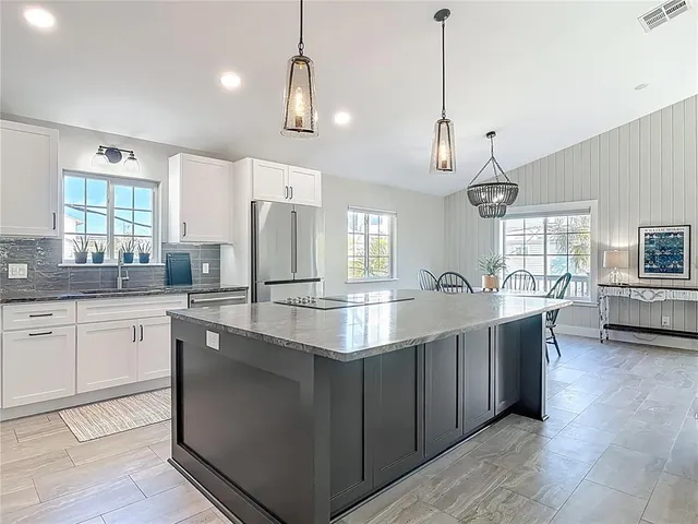 $1,400,000 | 6980 South Atlantic Avenue, New Smyrna Beach, FL 32169