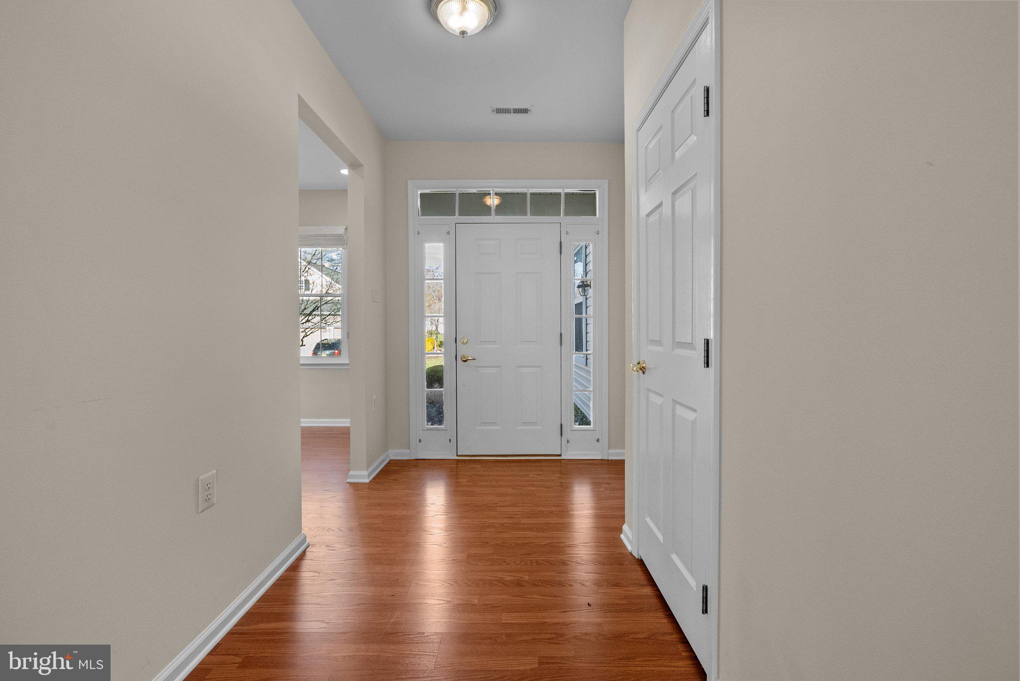 55 Bluebonnet Road Langhorne, PA 19047 - Photo 3 of 33 Welcoming front hallway
