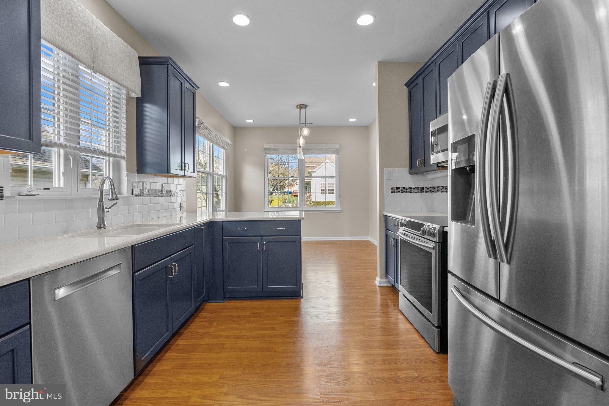 55 Bluebonnet Road Langhorne, PA 19047 - Photo 10 of 33 Ampel sunlight