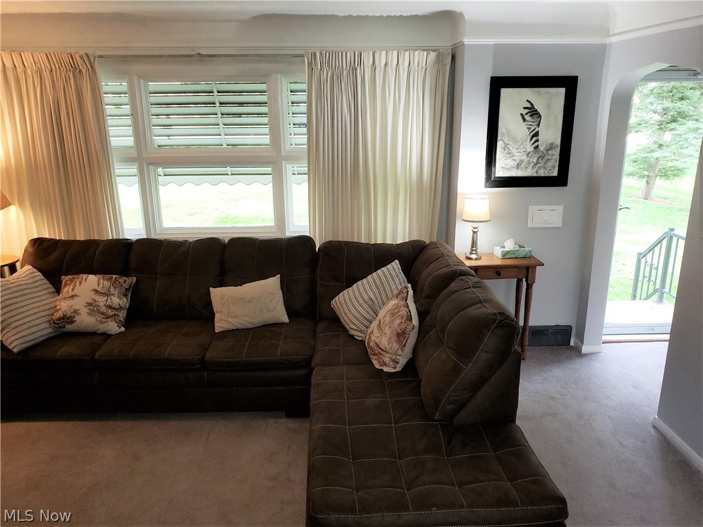 4545 Ammon Road Cleveland, OH 44143 - Photo 4 of 27 Spacious living room...