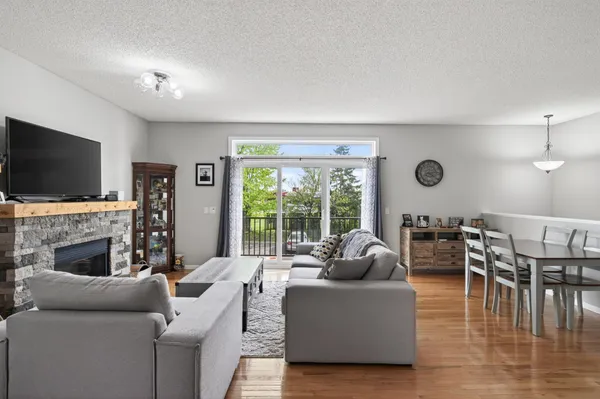 $309,900 | 2735 Century Court, White Bear Lake, MN 55110