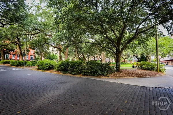 $658,000 | 111 Lincoln Street, Unit 1B, Savannah, GA 31401