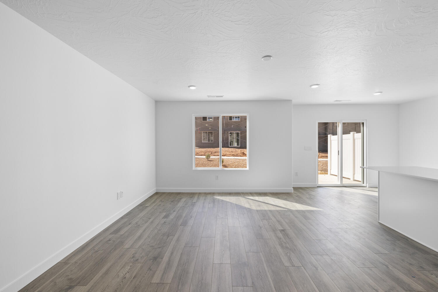 2113 Wolverine Way, Unit 2435 Washington, UT 84780 - Photo 5 of 31 R6II5517