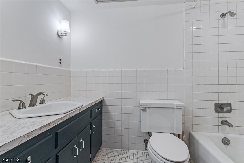 168 Mendham Road East Mendham, NJ 07945 - Photo 12 of 23